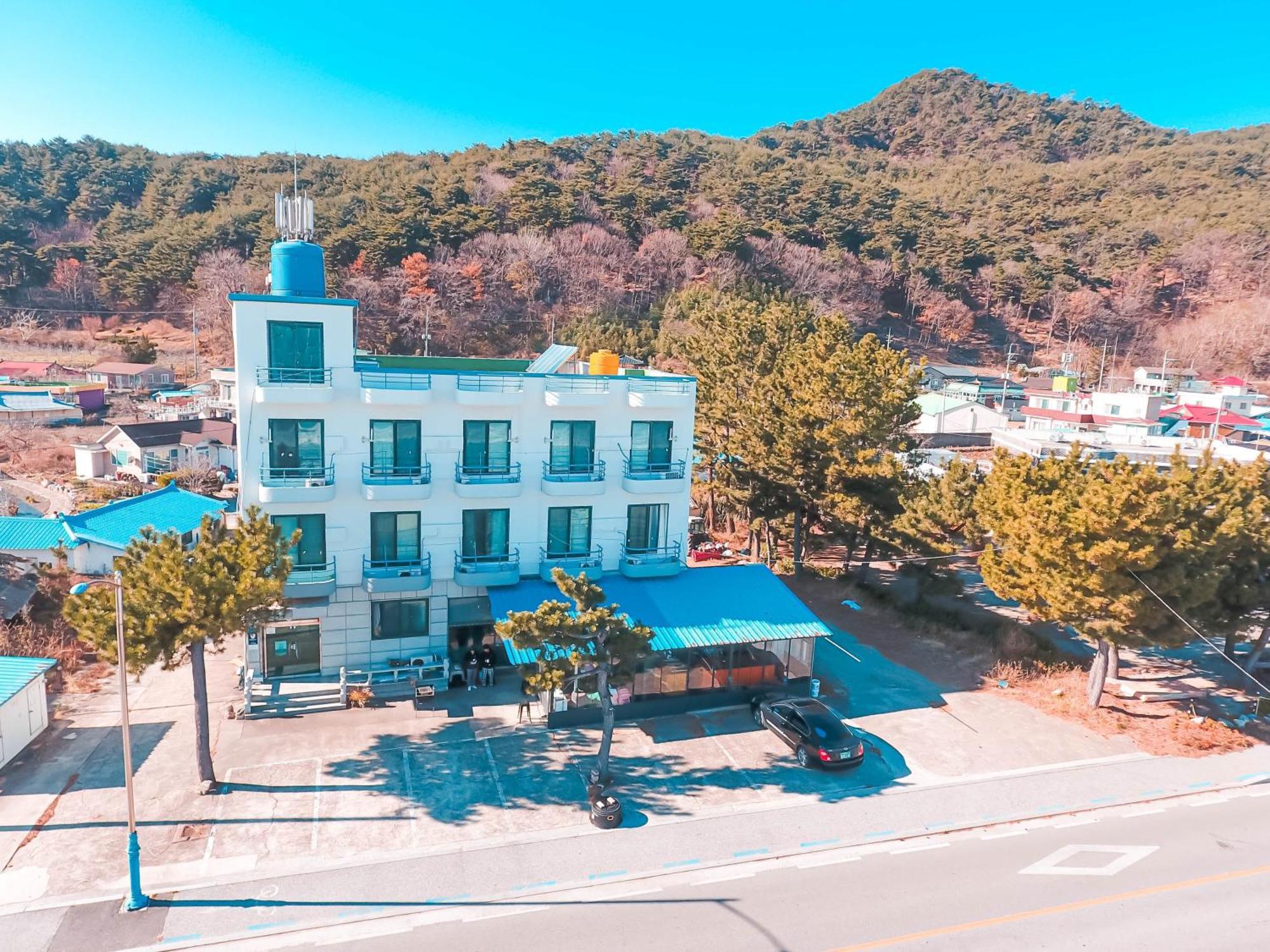 Gangneung Hostel Exterior foto